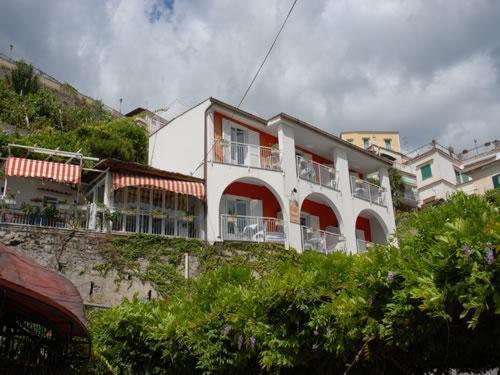 Pensión Maison Raphael