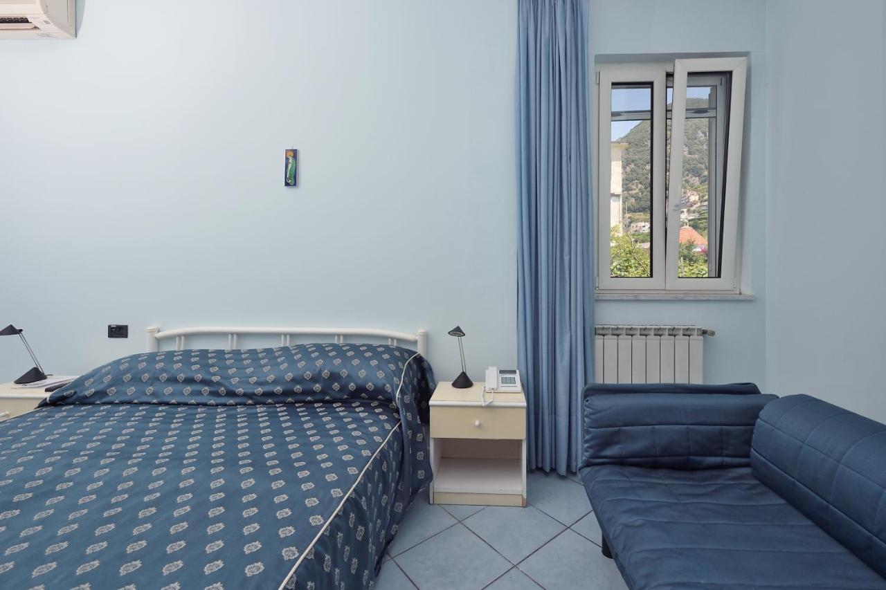 Maison Raphael 3* Minori