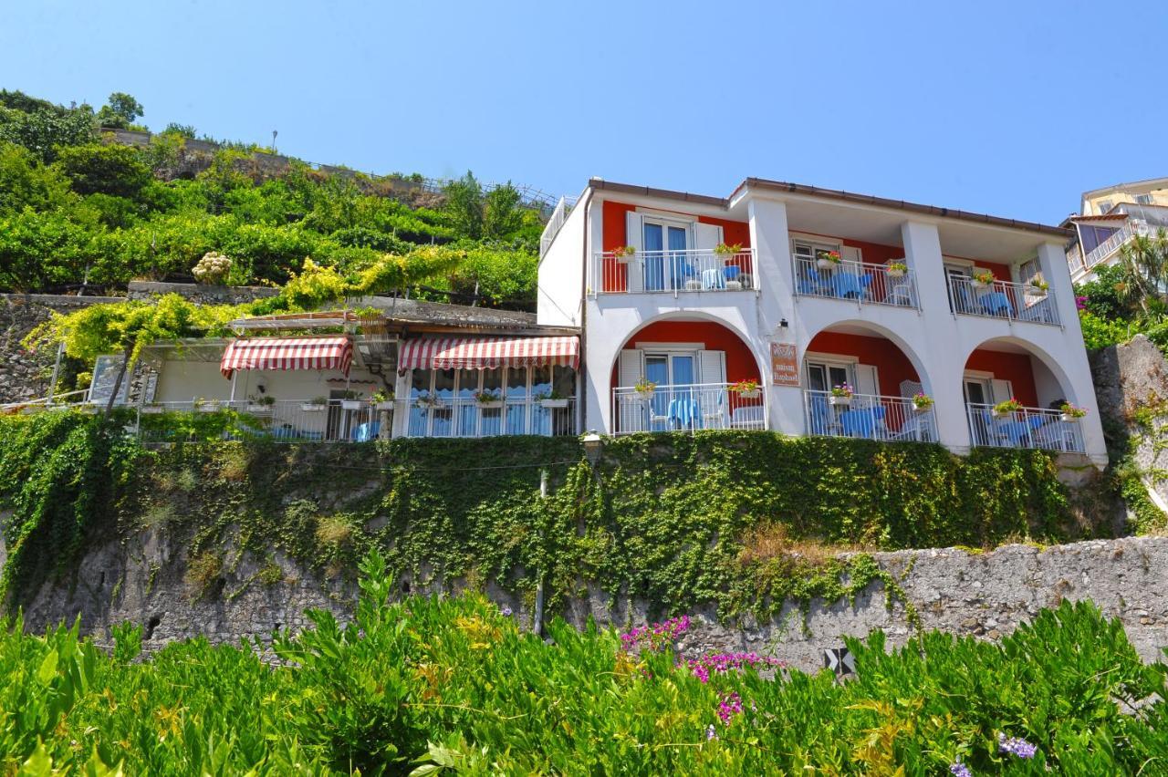 Maison Raphael